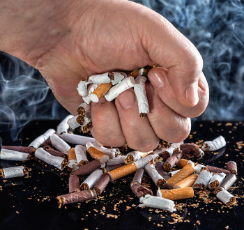 Табакокурение в Гагре